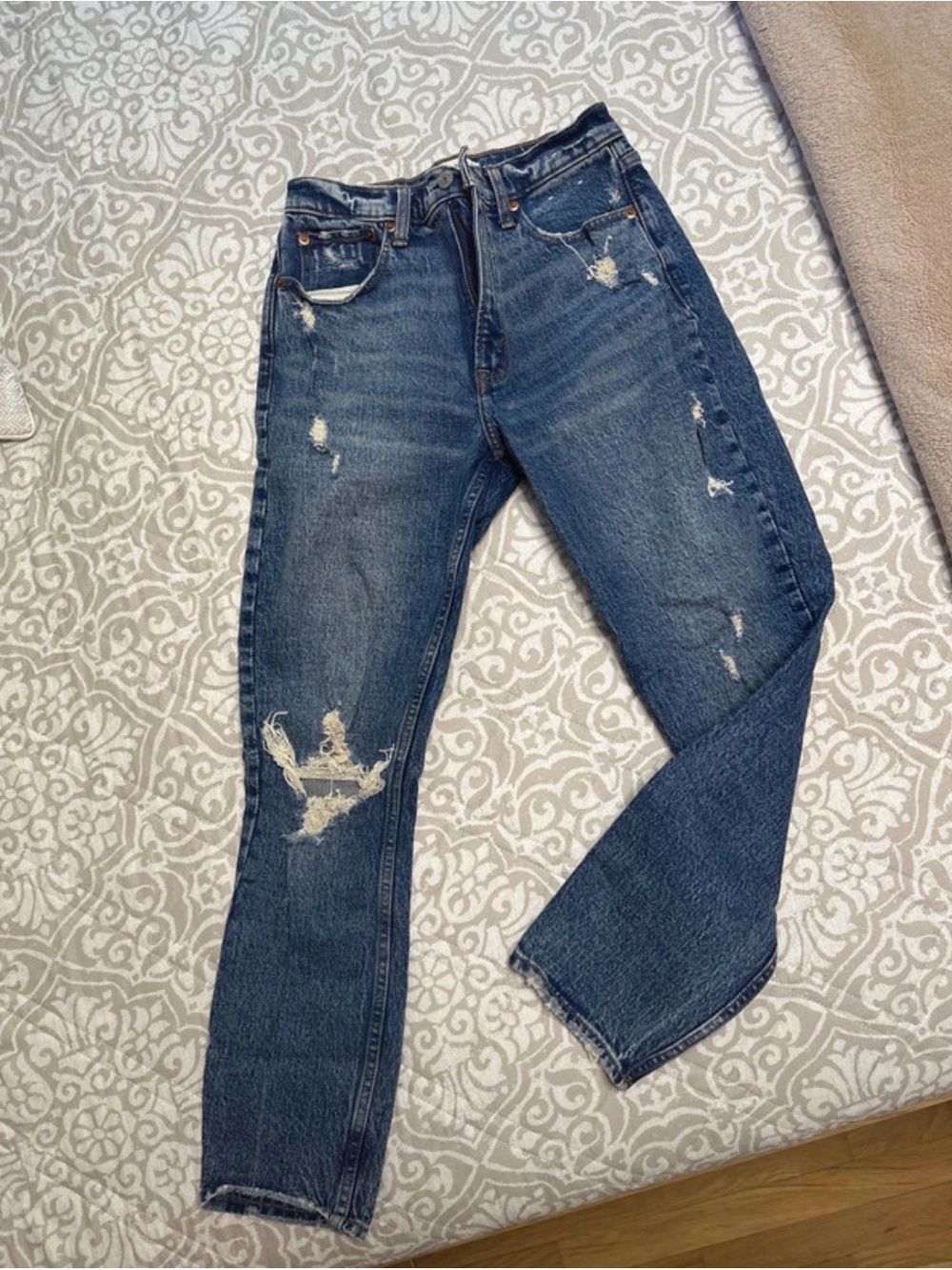 Abercrombie Classic Women's Distressed Blue Jeans